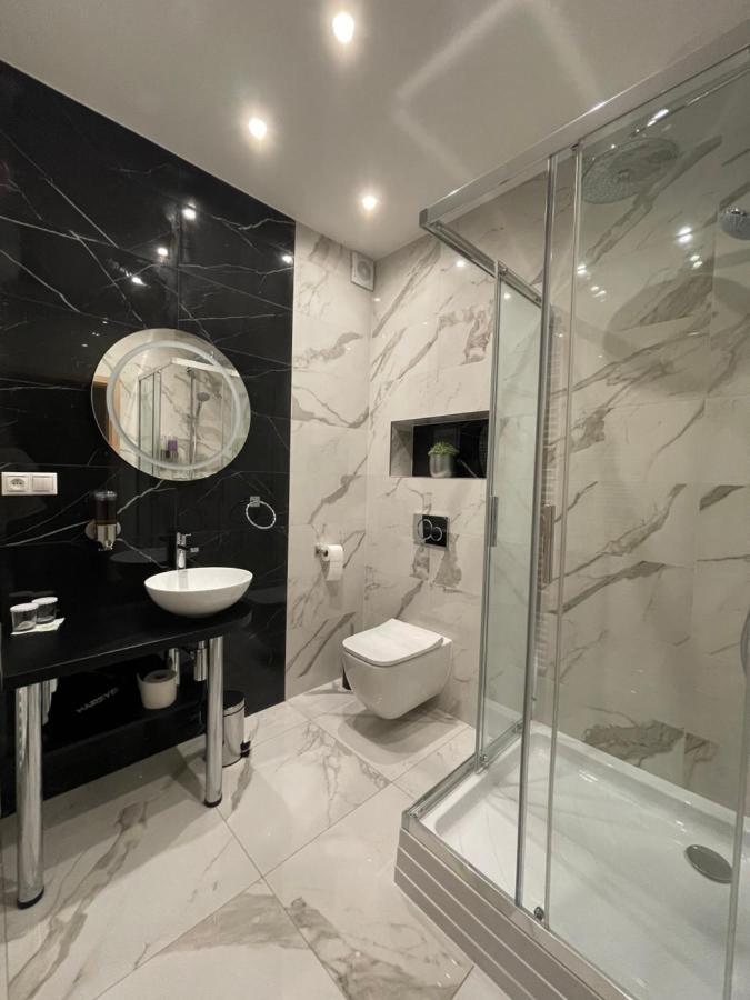 Typton Hotel&Spa Medzilaborce Extérieur photo