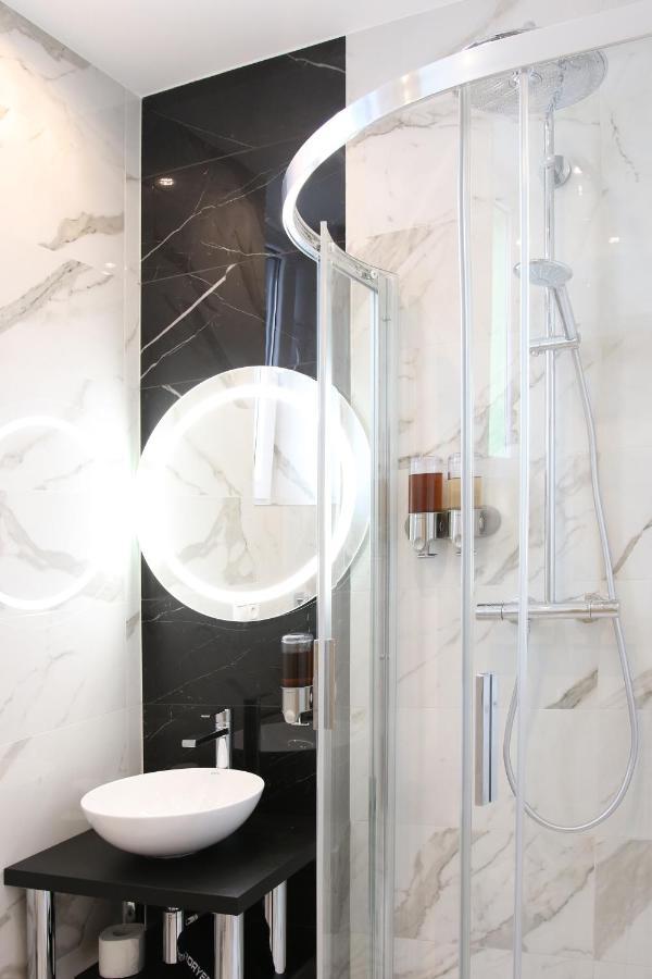 Typton Hotel&Spa Medzilaborce Extérieur photo