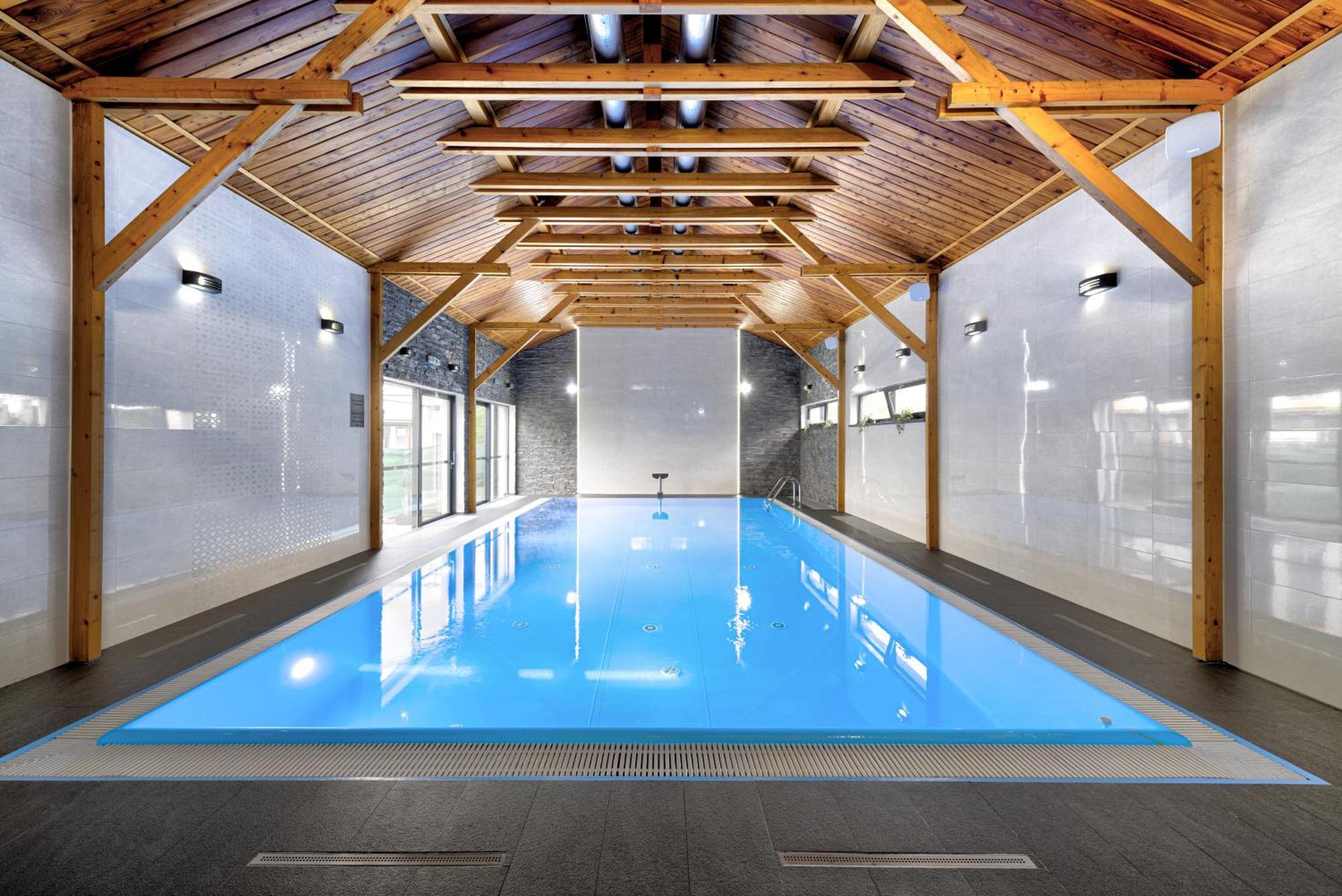 Typton Hotel&Spa Medzilaborce Extérieur photo